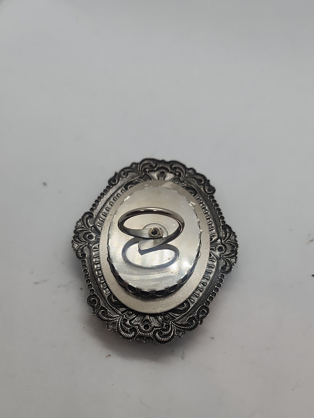 GASOLINE GLAMOUR RHINESTONE BUTTERFLY CAMEO RING 🦋🦋🦋 - Picture 6 of 7